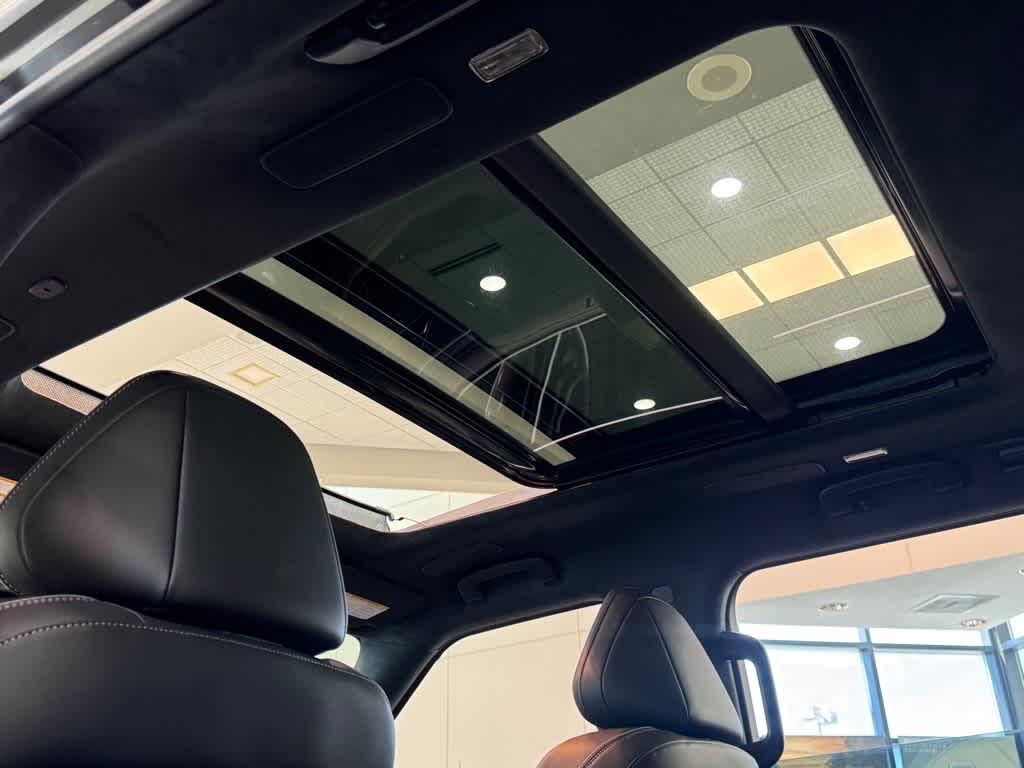 new 2025 INFINITI QX80 car, priced at $109,309