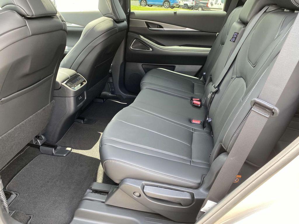 new 2025 INFINITI QX60 car, priced at $59,080