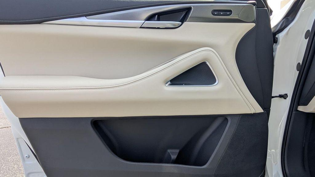 new 2025 INFINITI QX60 car, priced at $61,080