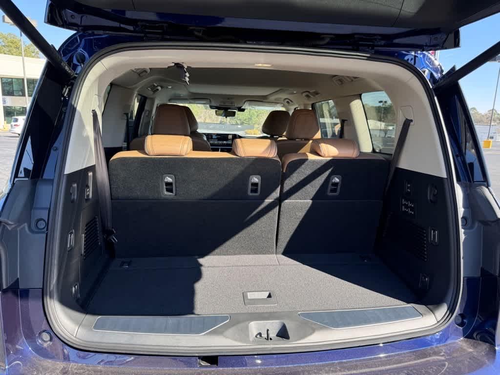 new 2025 INFINITI QX80 car, priced at $97,664