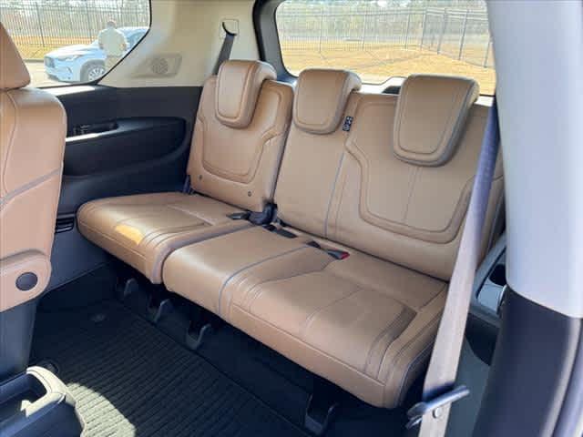 new 2025 INFINITI QX80 car, priced at $97,664