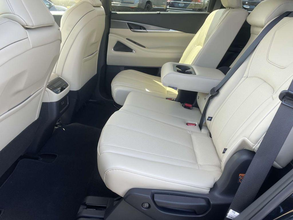 used 2025 INFINITI QX60 car, priced at $46,392