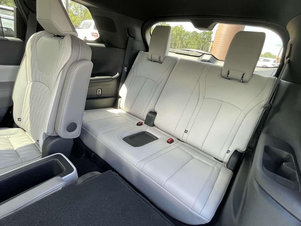 new 2026 INFINITI QX60 car, priced at $73,685