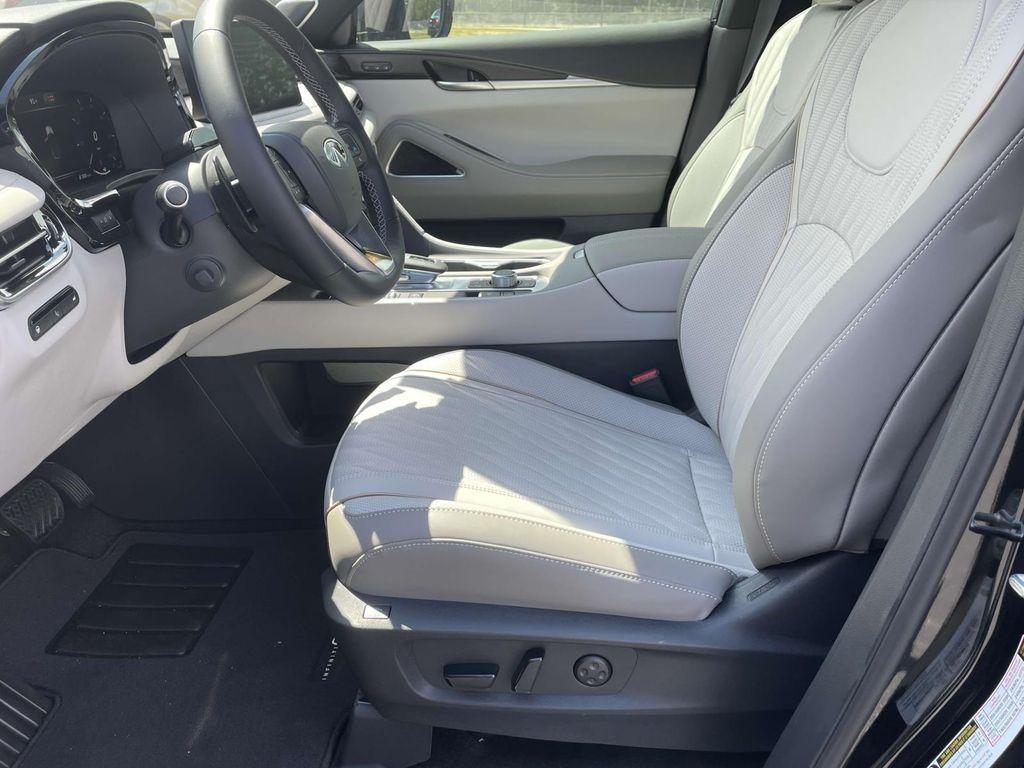 new 2026 INFINITI QX60 car, priced at $73,685