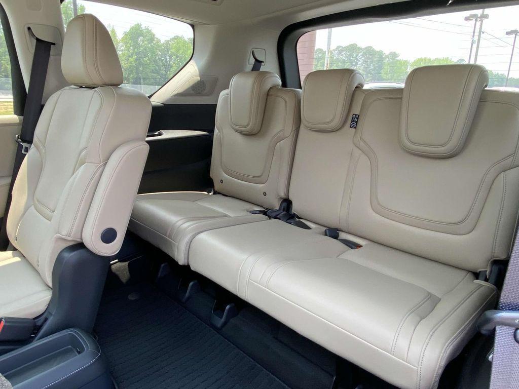 new 2025 INFINITI QX80 car, priced at $87,955