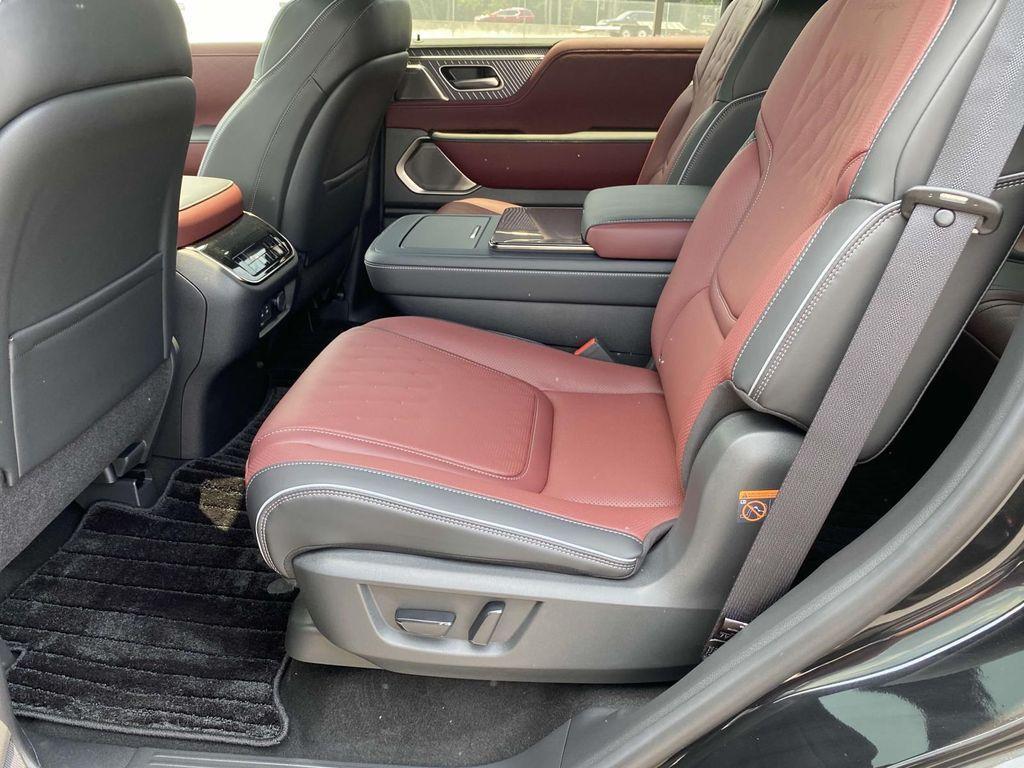 new 2025 INFINITI QX80 car, priced at $112,590
