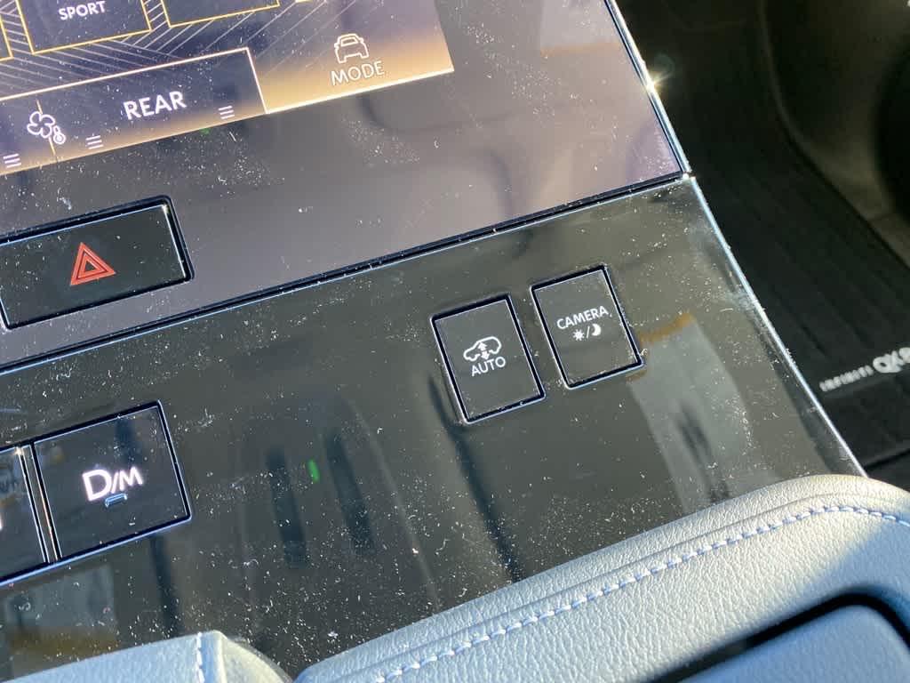 new 2025 INFINITI QX80 car, priced at $97,664