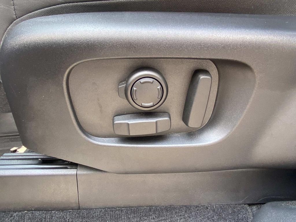 used 2023 Land Rover Discovery car, priced at $41,583