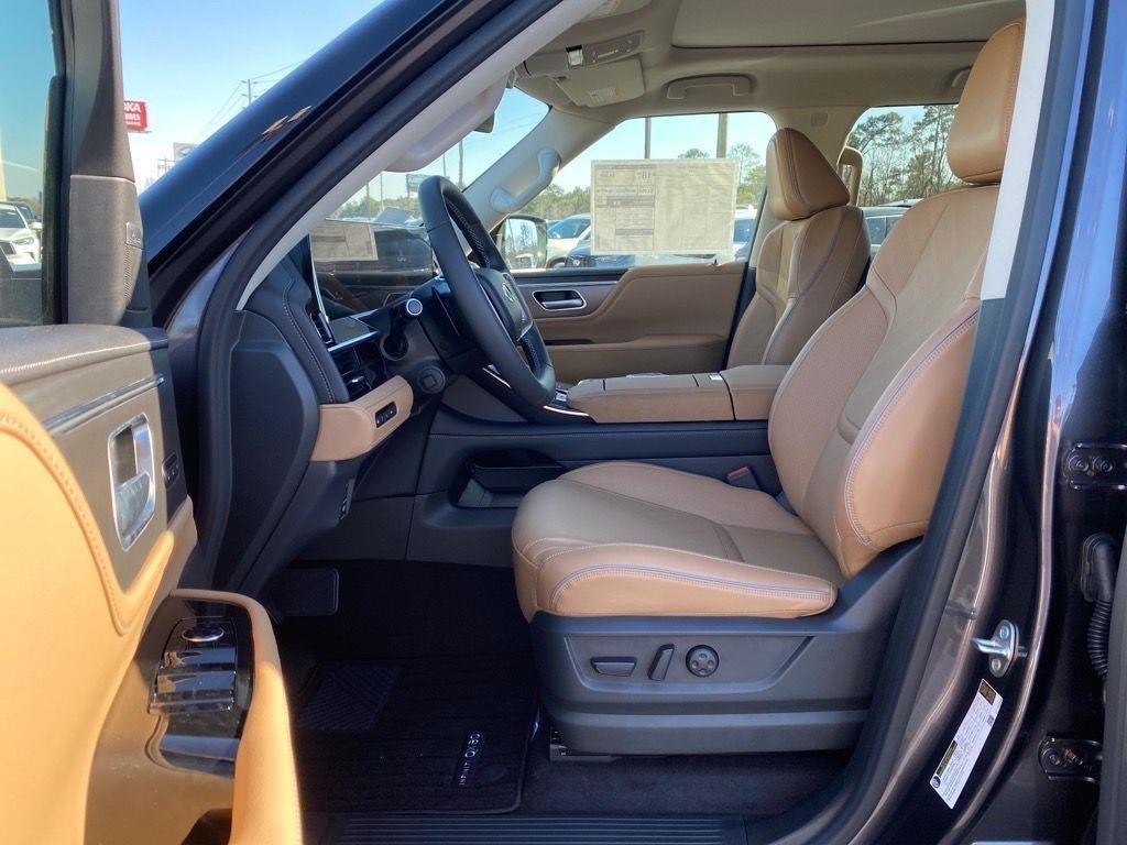 new 2025 INFINITI QX80 car, priced at $88,227
