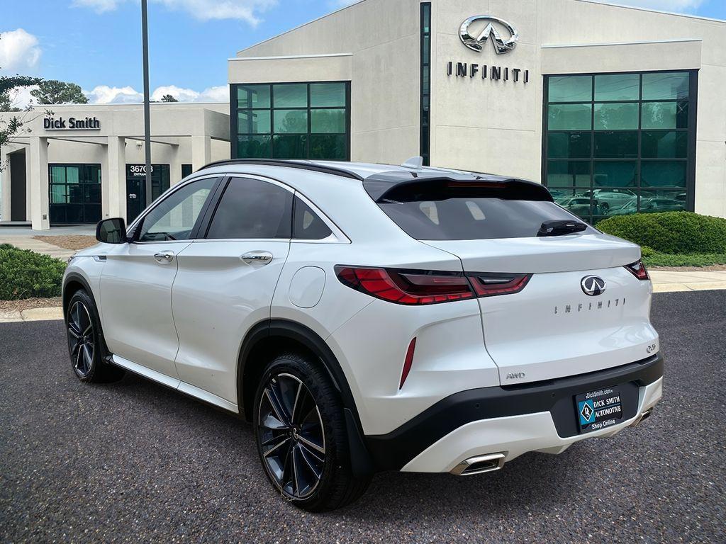new 2025 INFINITI QX55 car, priced at $52,985