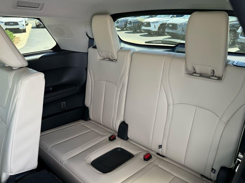 new 2025 INFINITI QX60 car, priced at $59,073