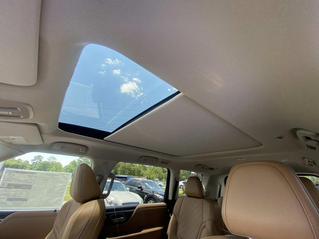 new 2025 INFINITI QX80 car, priced at $92,795