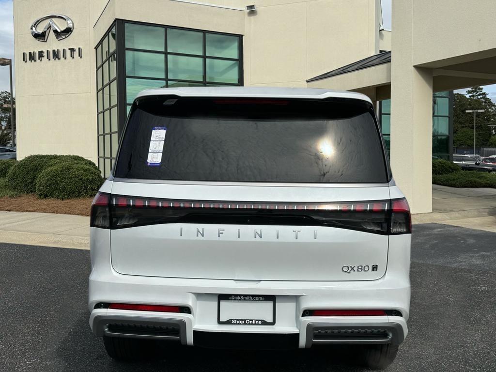new 2025 INFINITI QX80 car, priced at $103,924