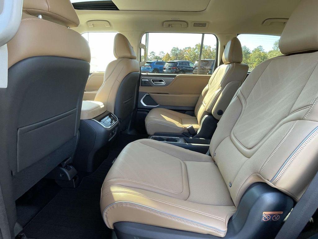 new 2026 INFINITI QX80 car, priced at $97,580