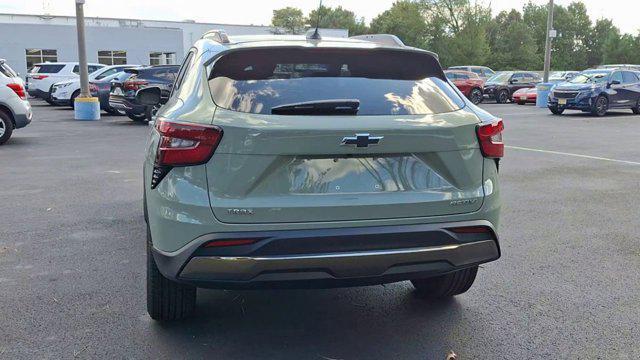 new 2025 Chevrolet Trax car, priced at $27,150
