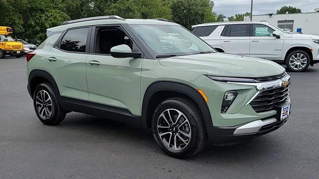 new 2025 Chevrolet TrailBlazer car, priced at $30,075