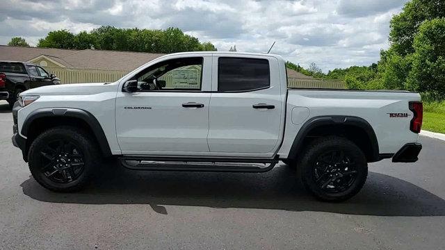 new 2024 Chevrolet Colorado car, priced at $44,100