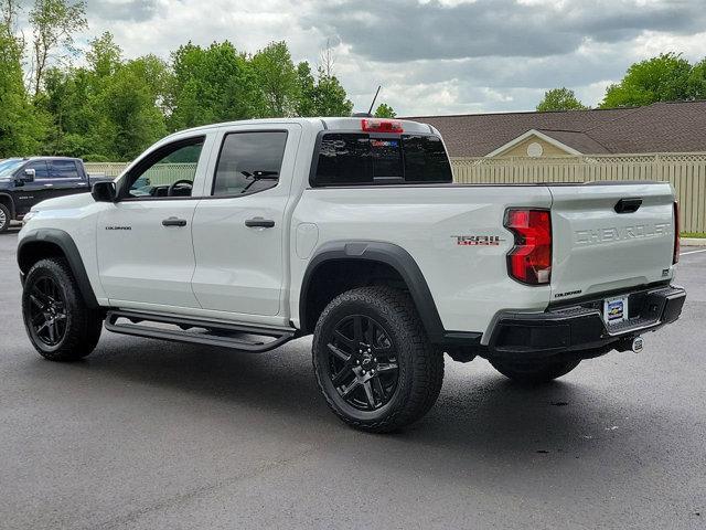 new 2024 Chevrolet Colorado car, priced at $44,100