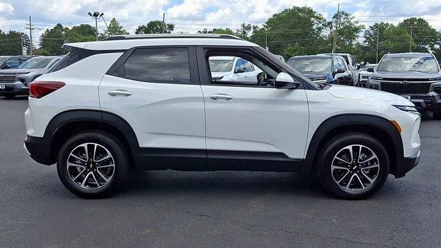 new 2025 Chevrolet TrailBlazer car, priced at $26,999