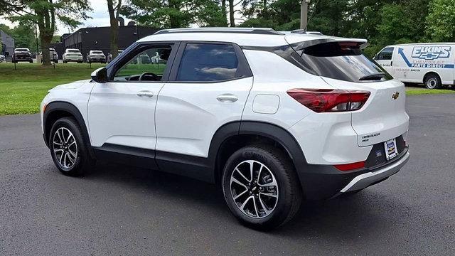 new 2025 Chevrolet TrailBlazer car, priced at $26,999