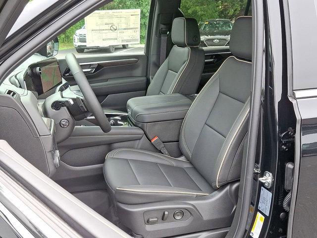 new 2025 Chevrolet Tahoe car, priced at $78,999