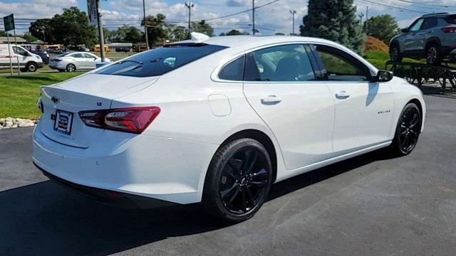 new 2025 Chevrolet Malibu car, priced at $31,065