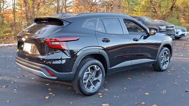 new 2025 Chevrolet Trax car, priced at $23,345