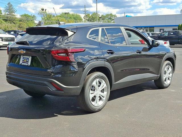new 2025 Chevrolet Trax car, priced at $22,160