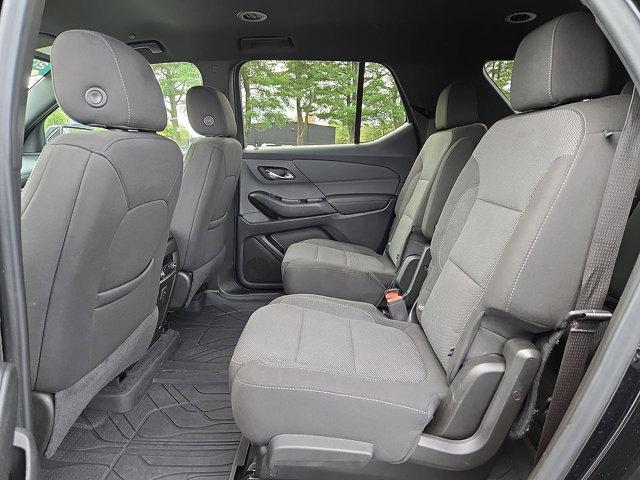 used 2023 Chevrolet Traverse car, priced at $30,499