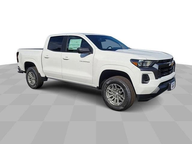 new 2024 Chevrolet Colorado car, priced at $38,050