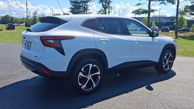 new 2025 Chevrolet Trax car, priced at $23,555