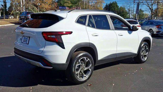 new 2025 Chevrolet Trax car, priced at $23,345