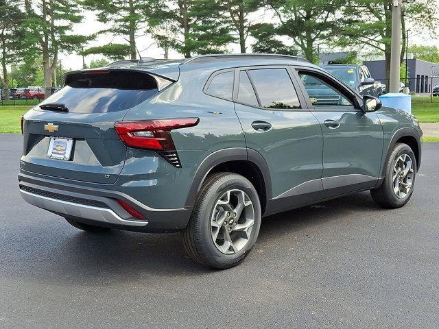 new 2025 Chevrolet Trax car, priced at $26,630