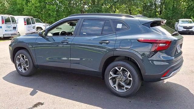 new 2025 Chevrolet Trax car, priced at $26,630