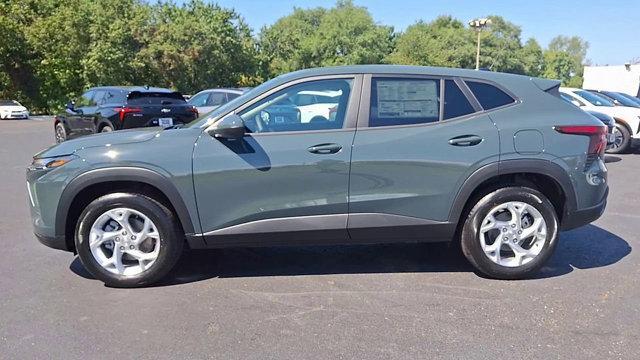new 2025 Chevrolet Trax car, priced at $22,930