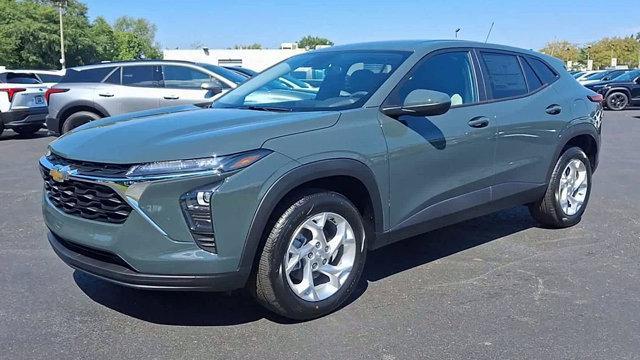 new 2025 Chevrolet Trax car, priced at $22,930