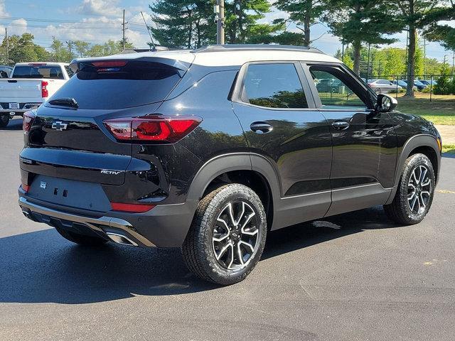 new 2025 Chevrolet TrailBlazer car, priced at $29,390