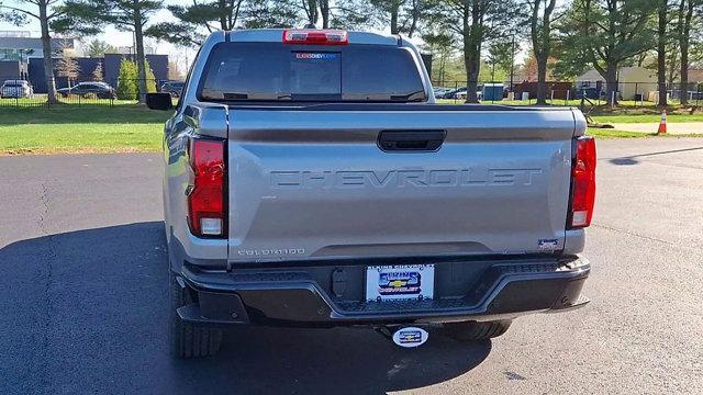 new 2025 Chevrolet Colorado car, priced at $31,999