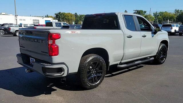 new 2024 Chevrolet Silverado 1500 car, priced at $42,999