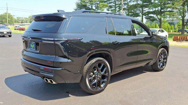used 2024 Chevrolet Traverse car, priced at $53,899