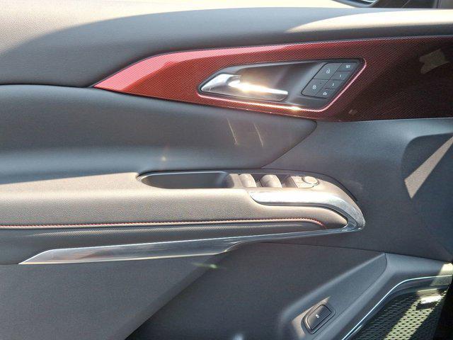 used 2024 Chevrolet Traverse car, priced at $53,899