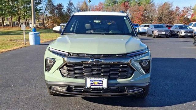 new 2025 Chevrolet TrailBlazer car, priced at $29,640