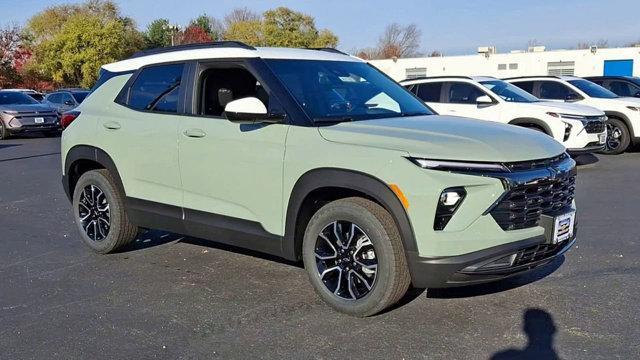 new 2025 Chevrolet TrailBlazer car, priced at $29,640