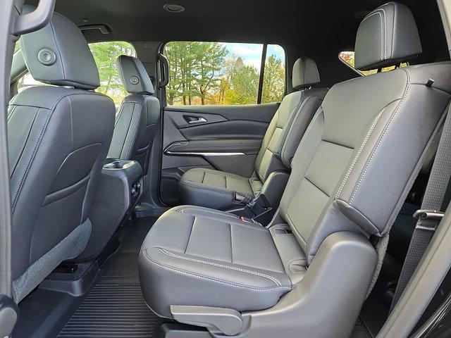 new 2026 Chevrolet Traverse car, priced at $47,095