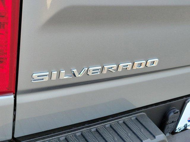 new 2024 Chevrolet Silverado 1500 car, priced at $45,999