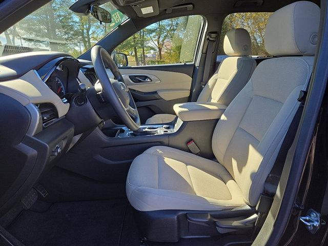 used 2023 Chevrolet Traverse car, priced at $28,599