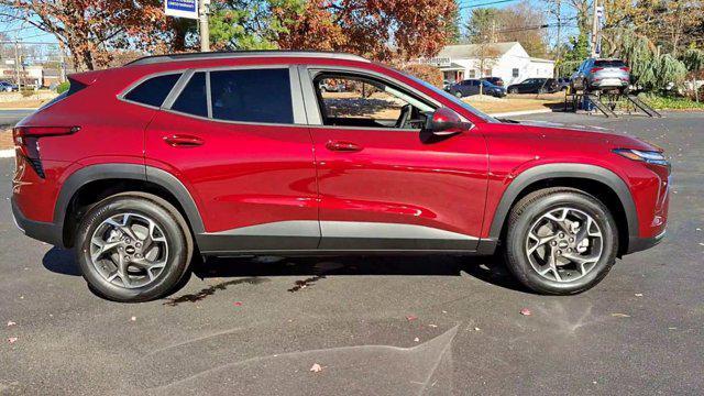 new 2025 Chevrolet Trax car, priced at $24,735