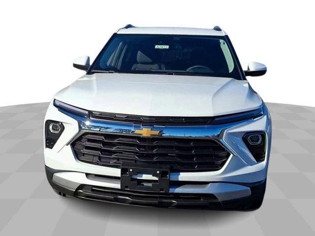 new 2025 Chevrolet TrailBlazer car, priced at $28,080