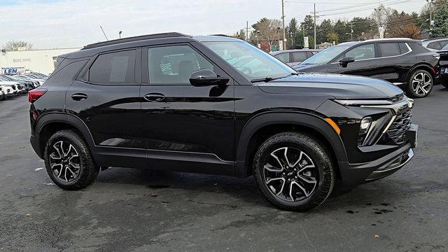new 2026 Chevrolet TrailBlazer car, priced at $29,999