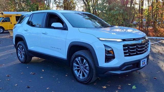 new 2025 Chevrolet Equinox car, priced at $30,580